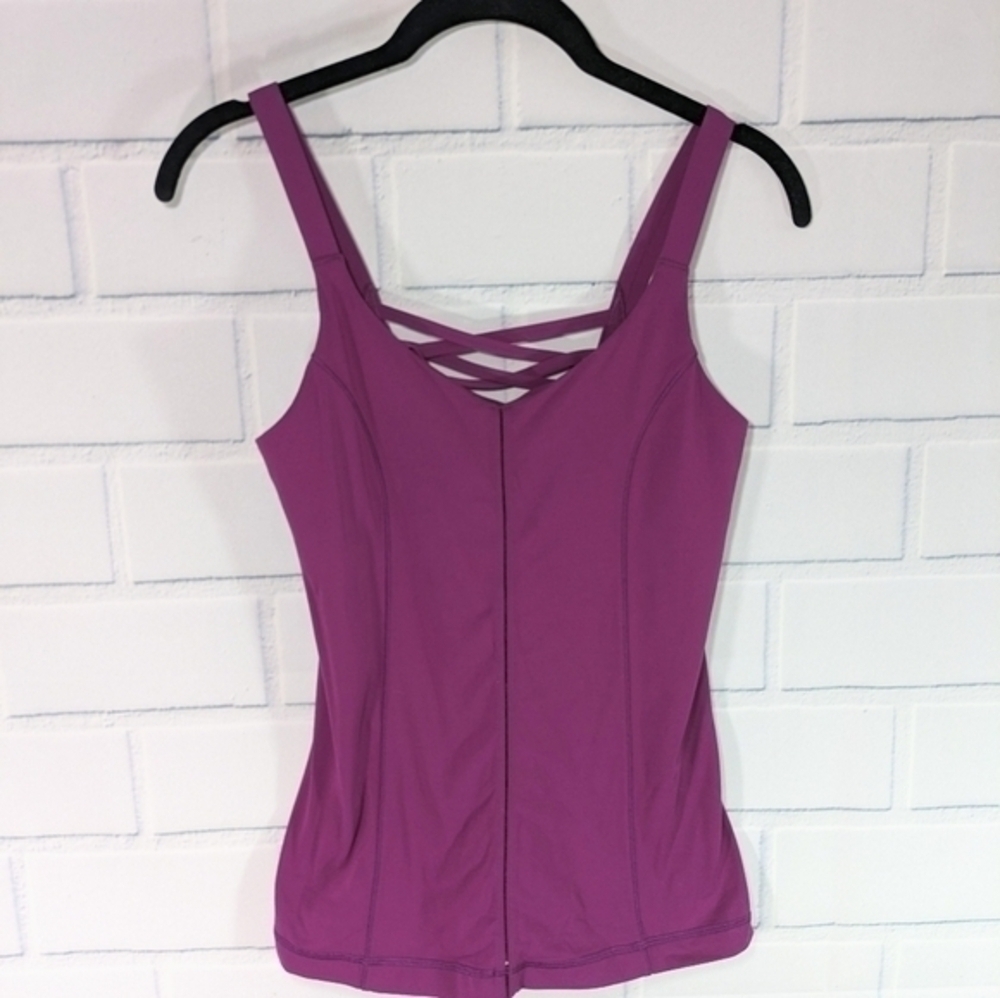 Lululemon Fuchsia Ladderback Fitted Athletic Tank Shelf Bra